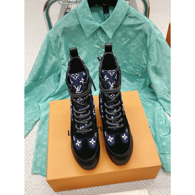 l**is V*t*n laureate platform boots navy blue