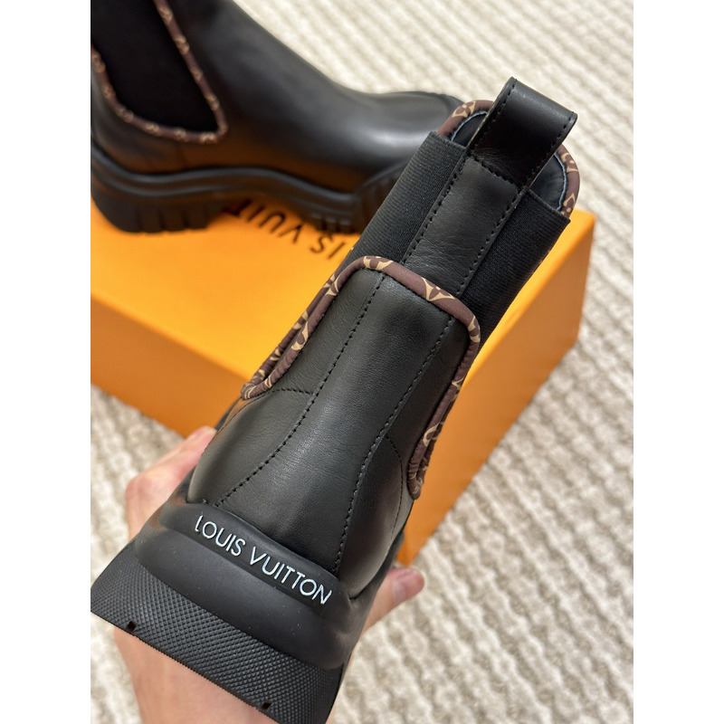 l**is V*t*n ruby ankle boots noir