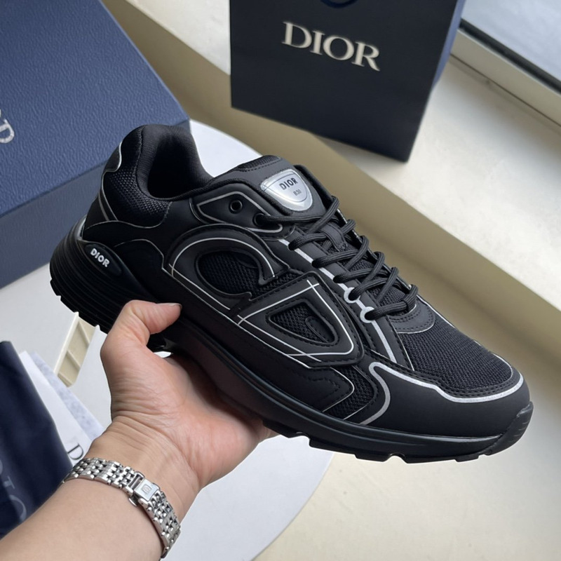 D*or b30 black sneaker