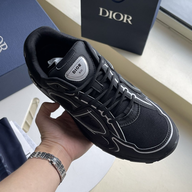 D*or b30 black sneaker