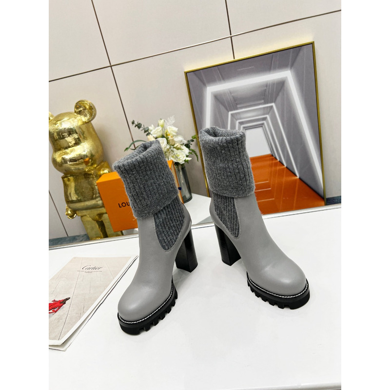 l**is V*t*n star trail ankle boots grey