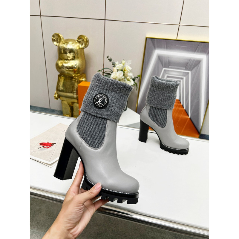 l**is V*t*n star trail ankle boots grey