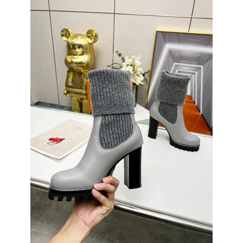 l**is V*t*n star trail ankle boots grey