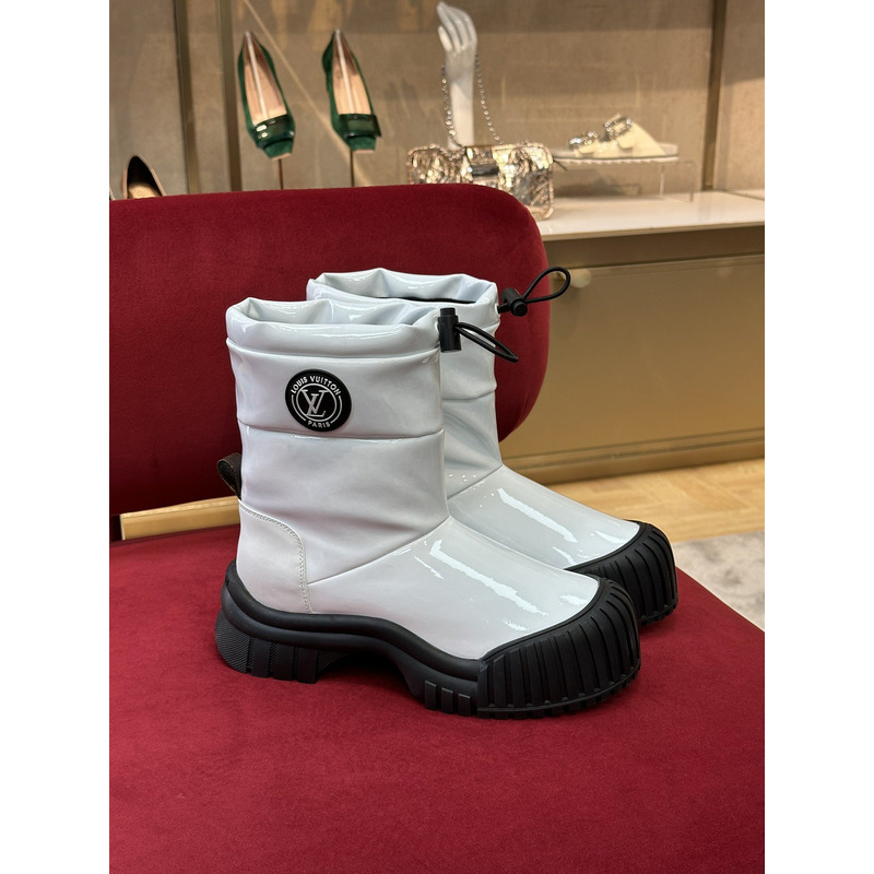 l**is V*t*n ruby flat boots white