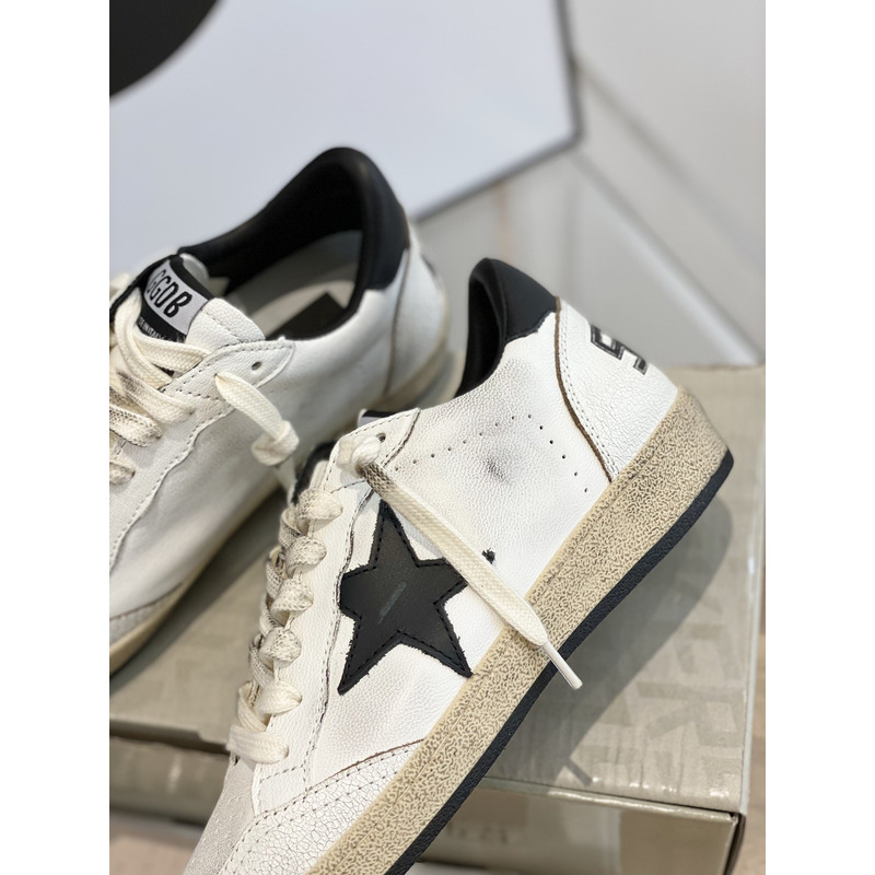 Gold Goose White Ball Star Sneakers Leather With Black Star And Heel Tab