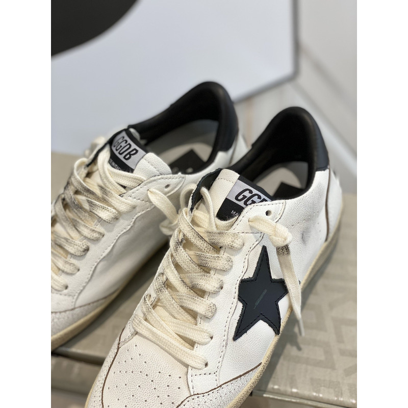 Gold Goose White Ball Star Sneakers Leather With Black Star And Heel Tab