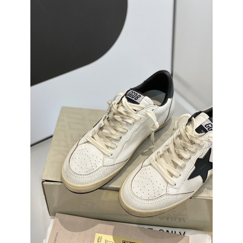 Gold Goose White Ball Star Sneakers Leather With Black Star And Heel Tab