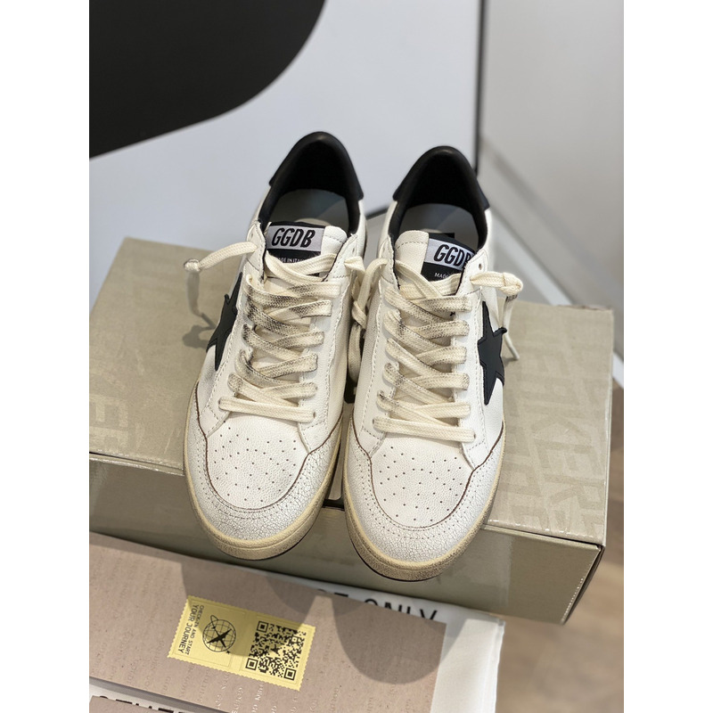 Gold Goose White Ball Star Sneakers Leather With Black Star And Heel Tab