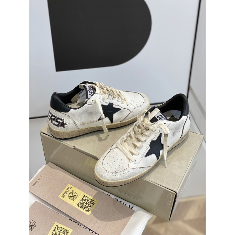 Gold Goose White Ball Star Sneakers Leather With Black Star And Heel Tab