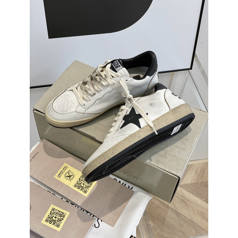 Gold Goose White Ball Star Sneakers Leather With Black Star And Heel Tab