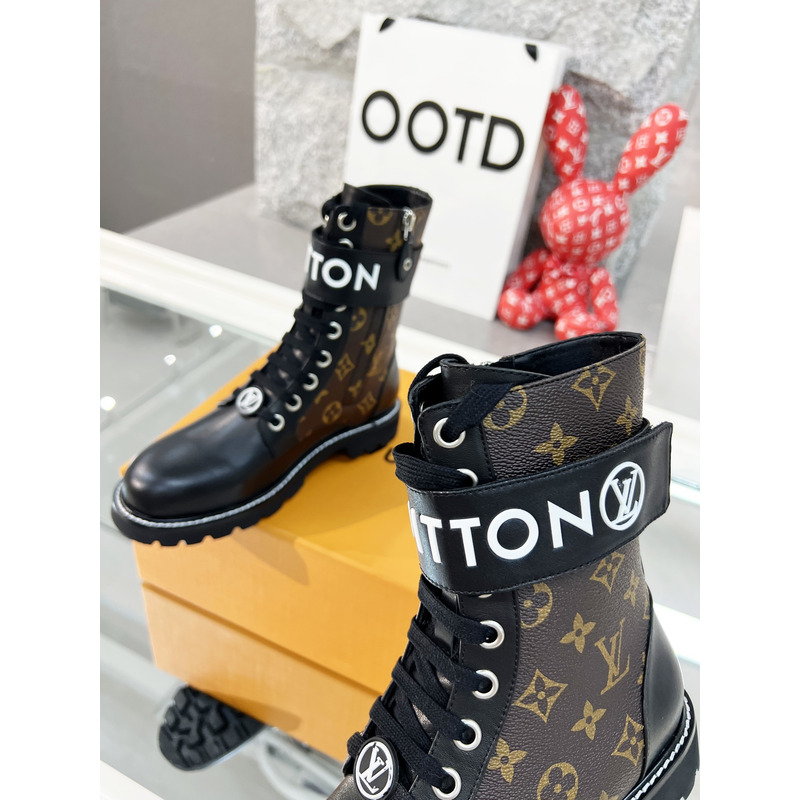 l**is V*t*n erritory flat boots brown printing