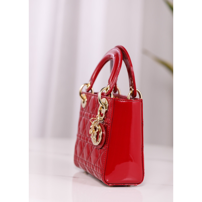 D*or lady mini classic lacquer bag red