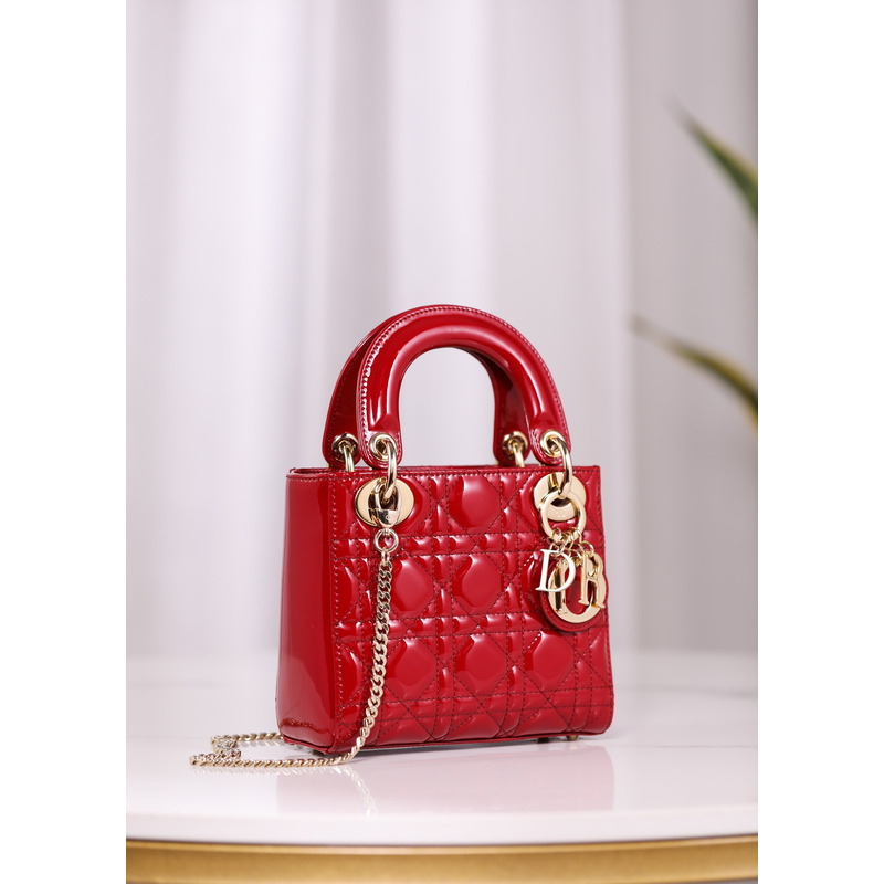 D*or lady mini classic lacquer bag red