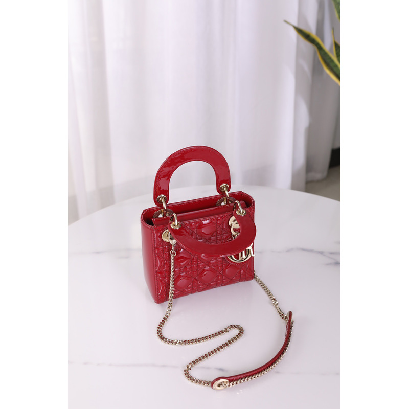 D*or lady mini classic lacquer bag red