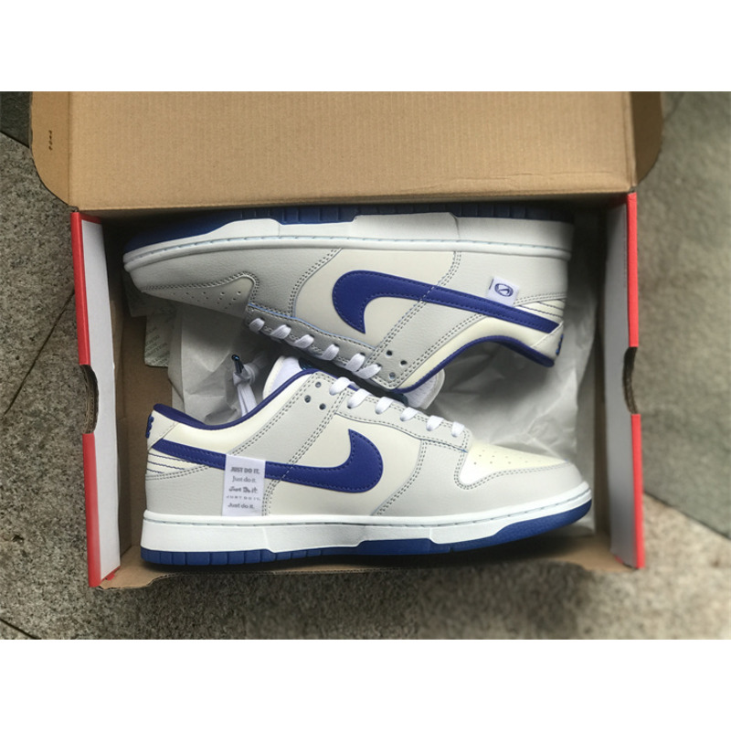 Nike SB Dunk Low GS Ivory Hyper Royal