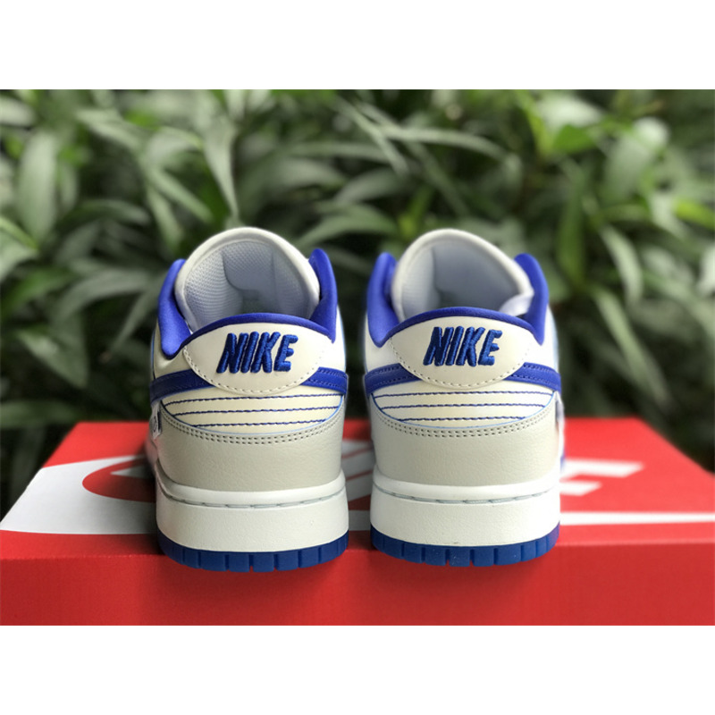 Nike SB Dunk Low GS Ivory Hyper Royal