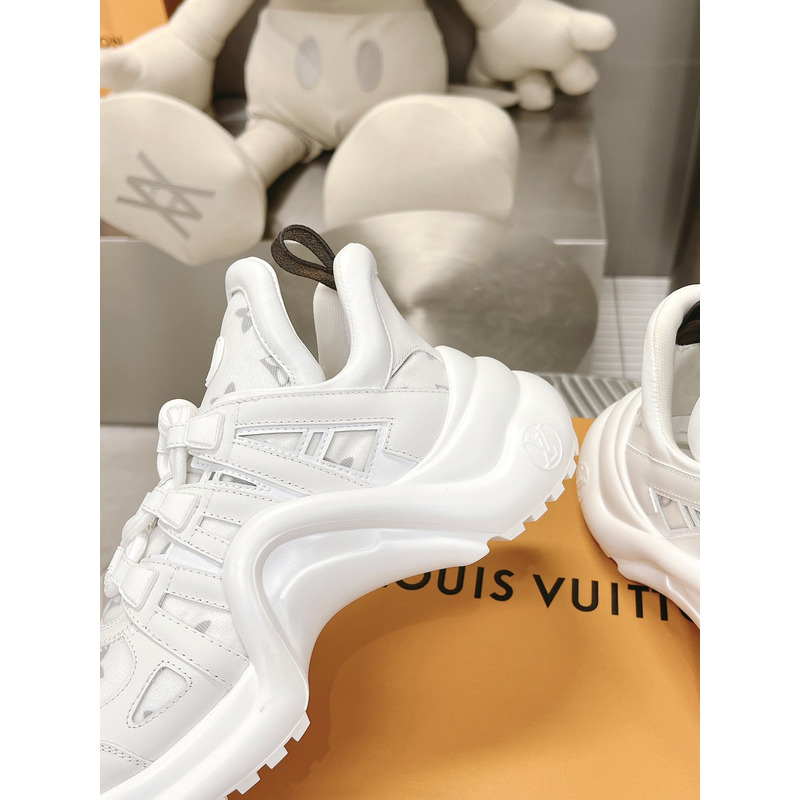 l**is V*t*n archlight sneakers white