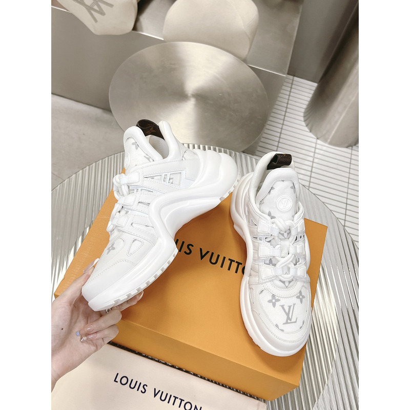 l**is V*t*n archlight sneakers white