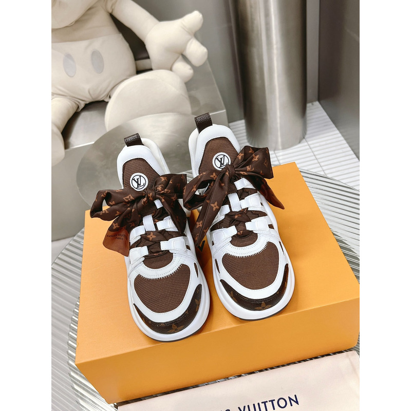 l**is V*t*n archlight sneakers brown