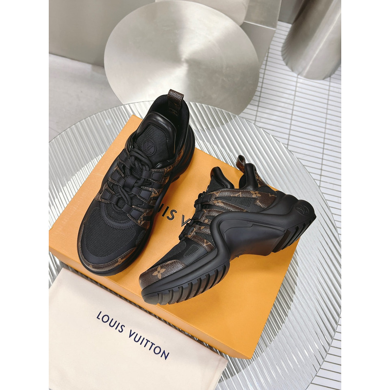 l**is V*t*n archlight sneakers black