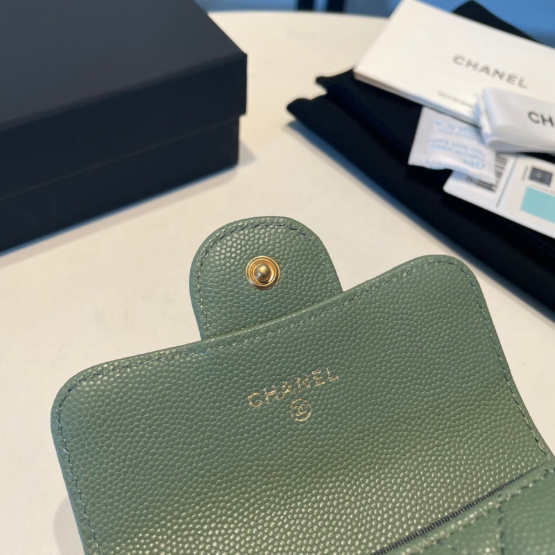 Ch*el classic flap wallet fair green