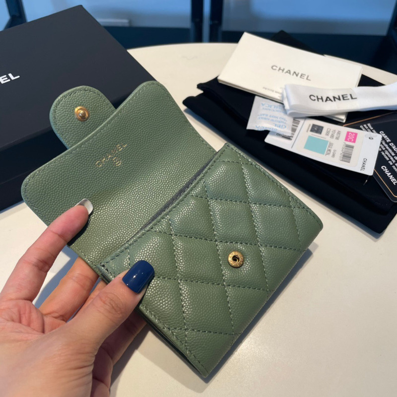 Ch*el classic flap wallet fair green