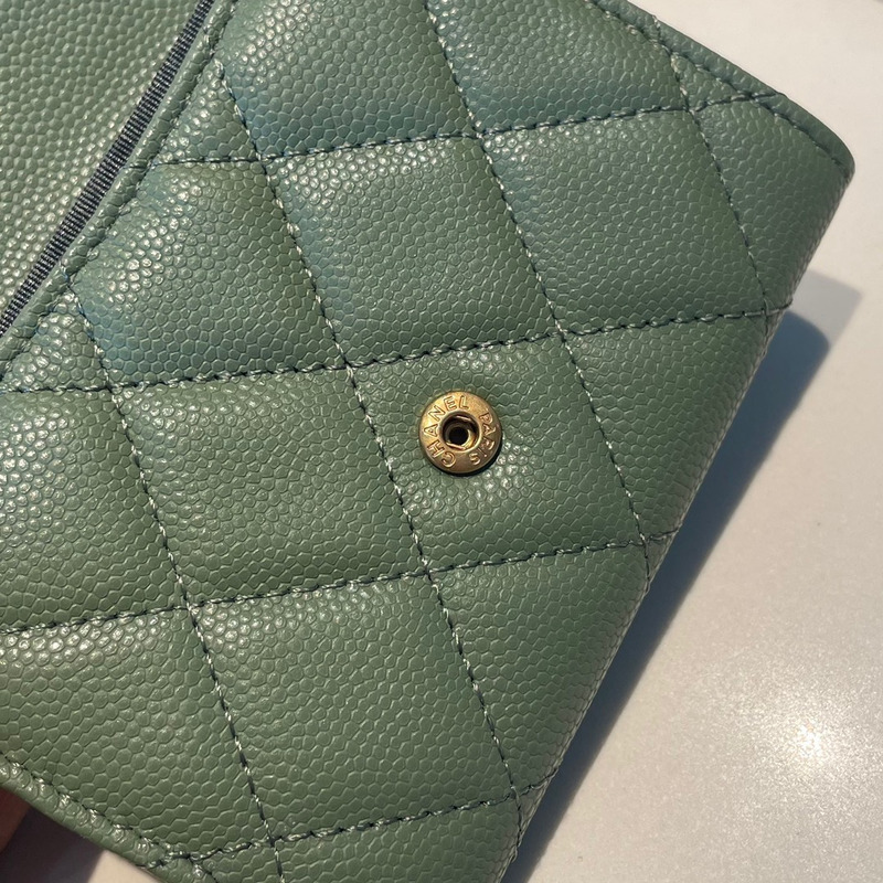 Ch*el classic flap wallet fair green