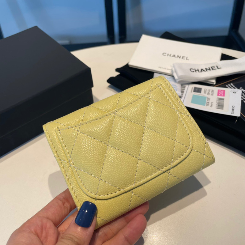 Ch*el classic flap wallet yellow