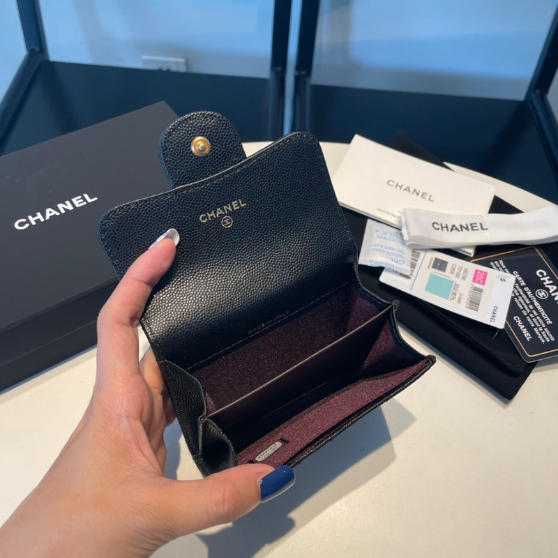 Ch*el classic flap wallet black