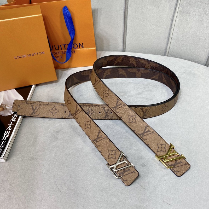 l**is V*t*n reversible belt lv iconic monogram giant reverse 30 mm brown