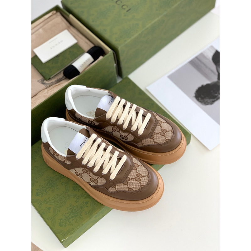 G*u*i  leather-trimmed sneakers