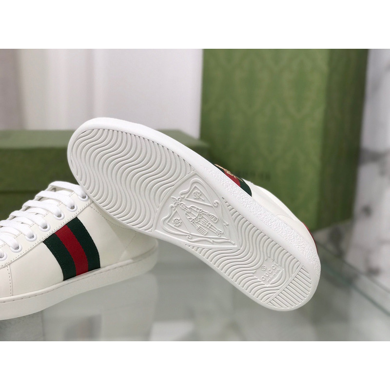 G*u*i  white embroidered ace sneakers