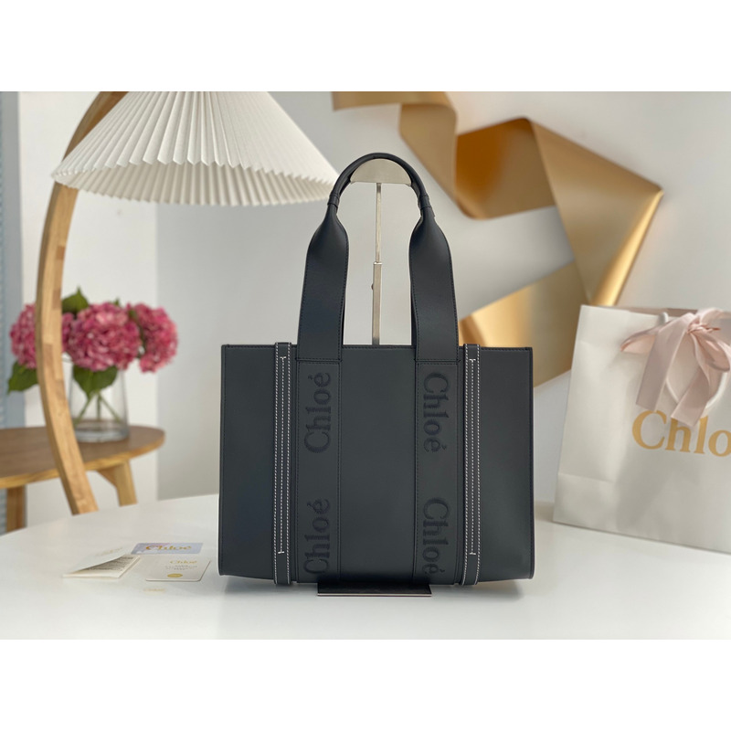 Chloe Woody Medium Tote Black