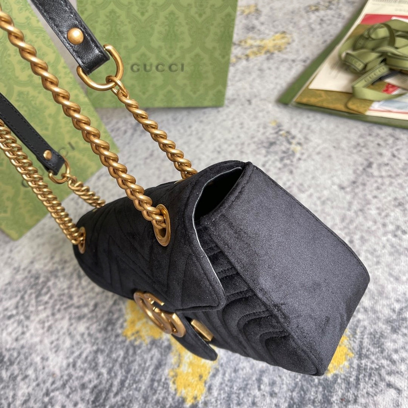 G*u*i marmont velvet shoulder bag meduim black