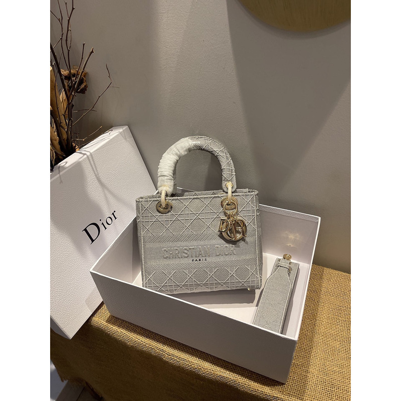 D*or lady d-lite bag gray cannage embroidery