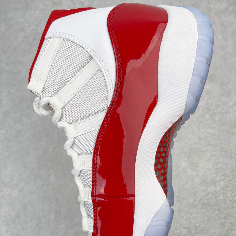 Jordan 11 Sneakers Retro Red Cherry