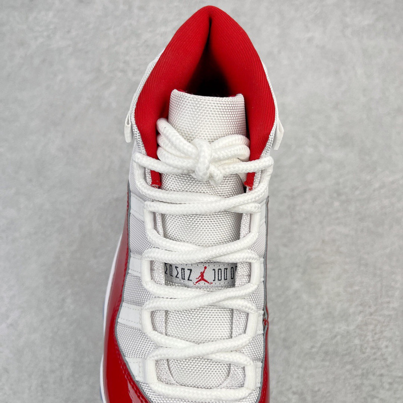 Jordan 11 Sneakers Retro Red Cherry