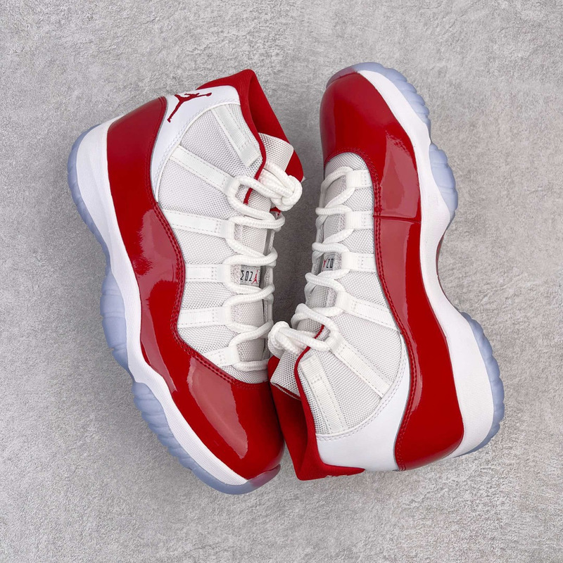 Jordan 11 Sneakers Retro Red Cherry