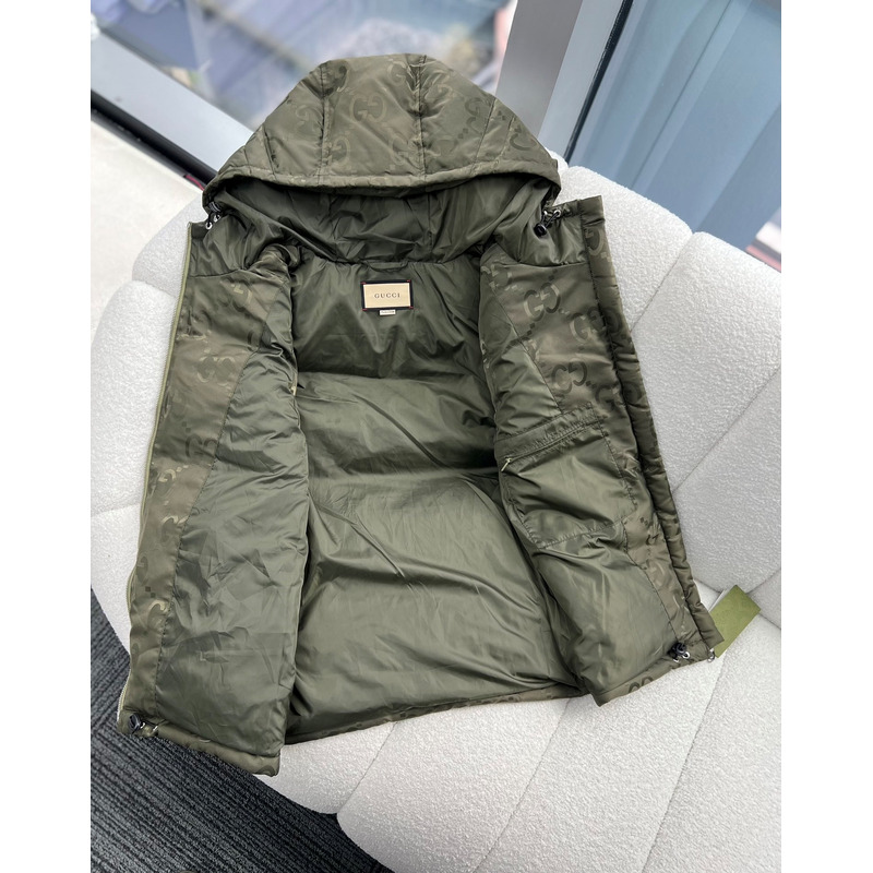 G*u*i vest down jacket green