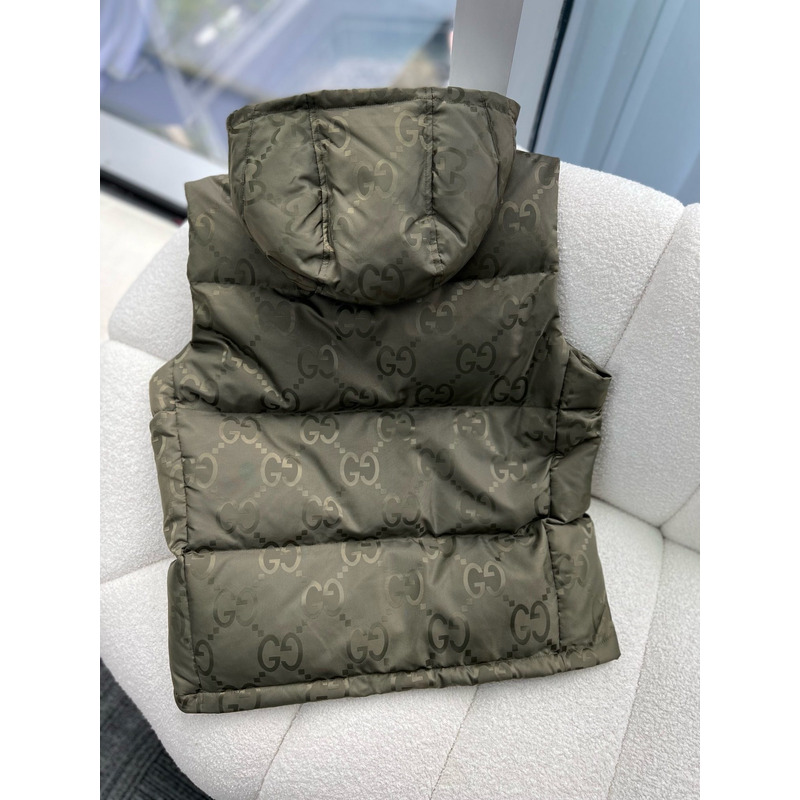 G*u*i vest down jacket green