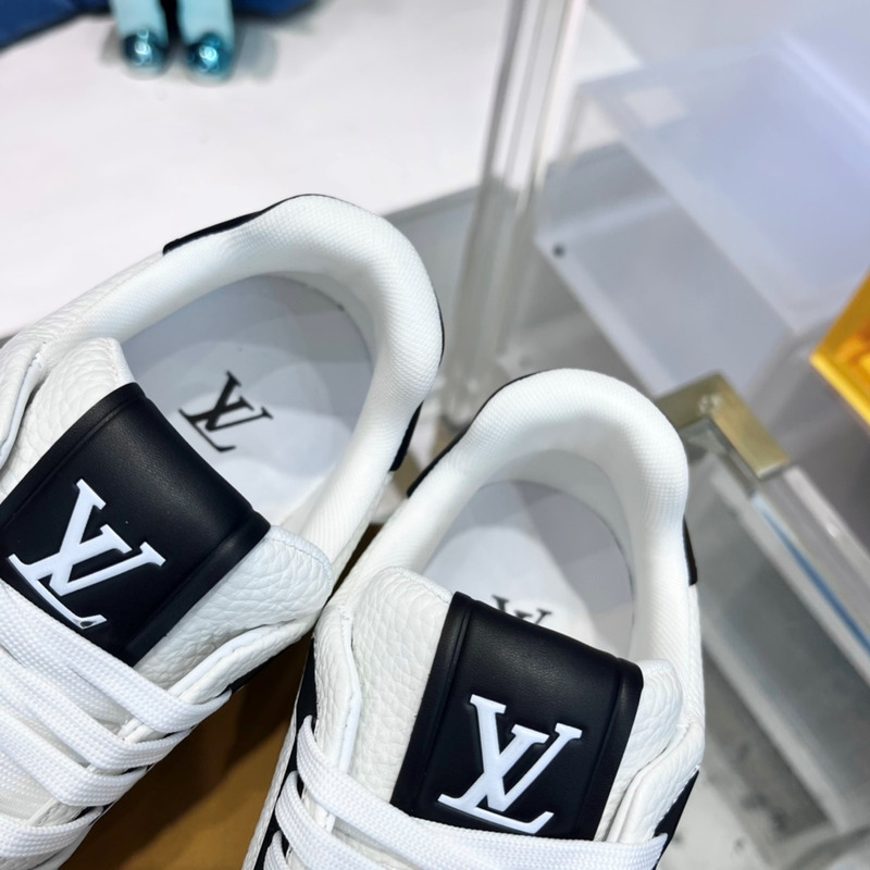 l**is V*t*n lv x yk lv tranier sneaker black