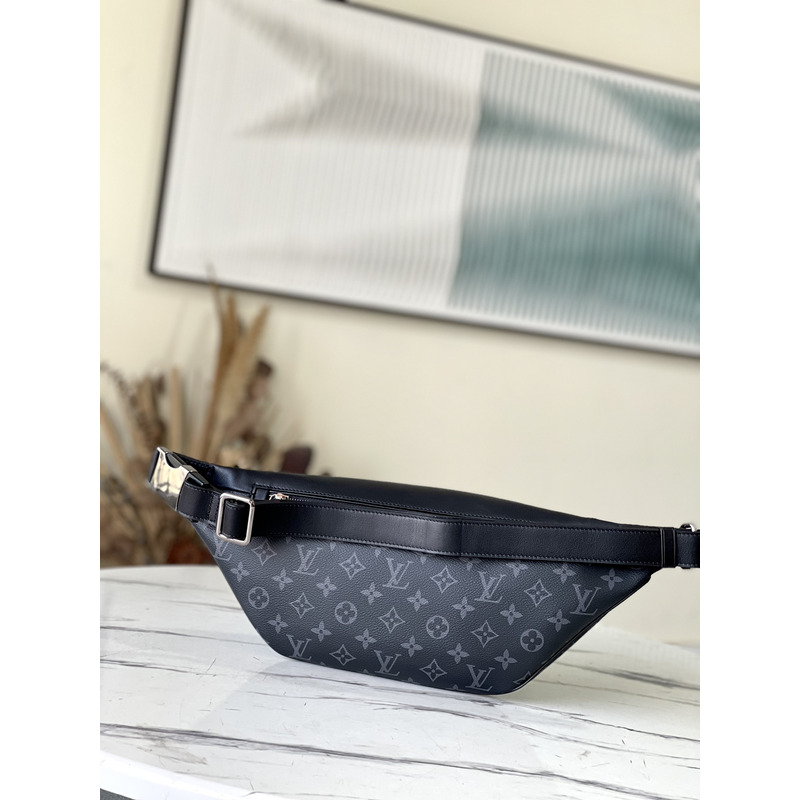 l**is V*t*n discovery bumbag monogram shadow black