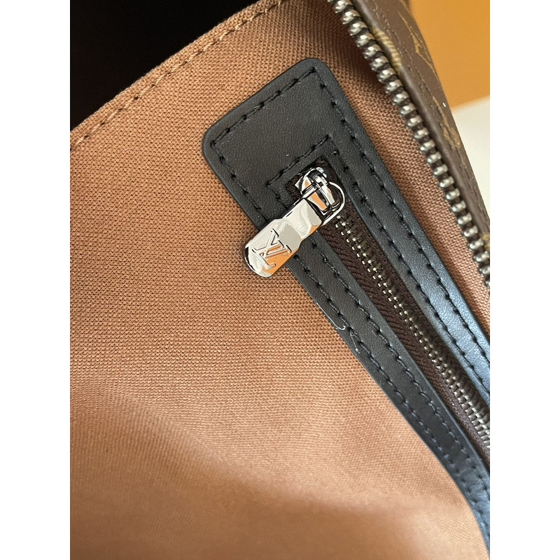 l**is V*t*n keepall bandoulière 55 boston bag