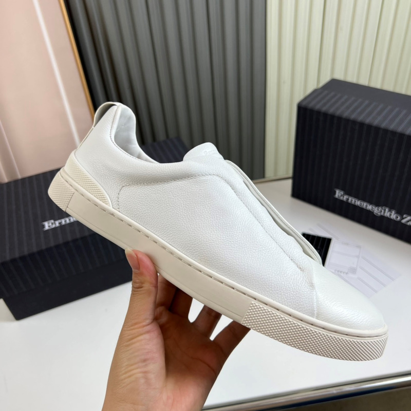 Ermenegildo Zegna White Deerskin Triple Stitch Low Top Sneaker