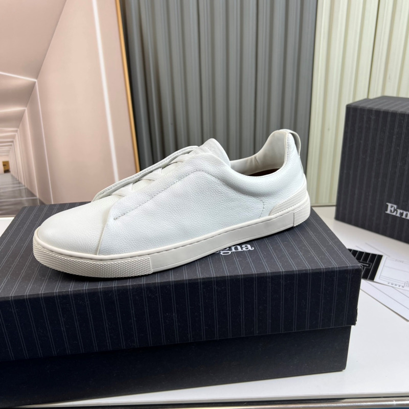 Ermenegildo Zegna White Deerskin Triple Stitch Low Top Sneaker