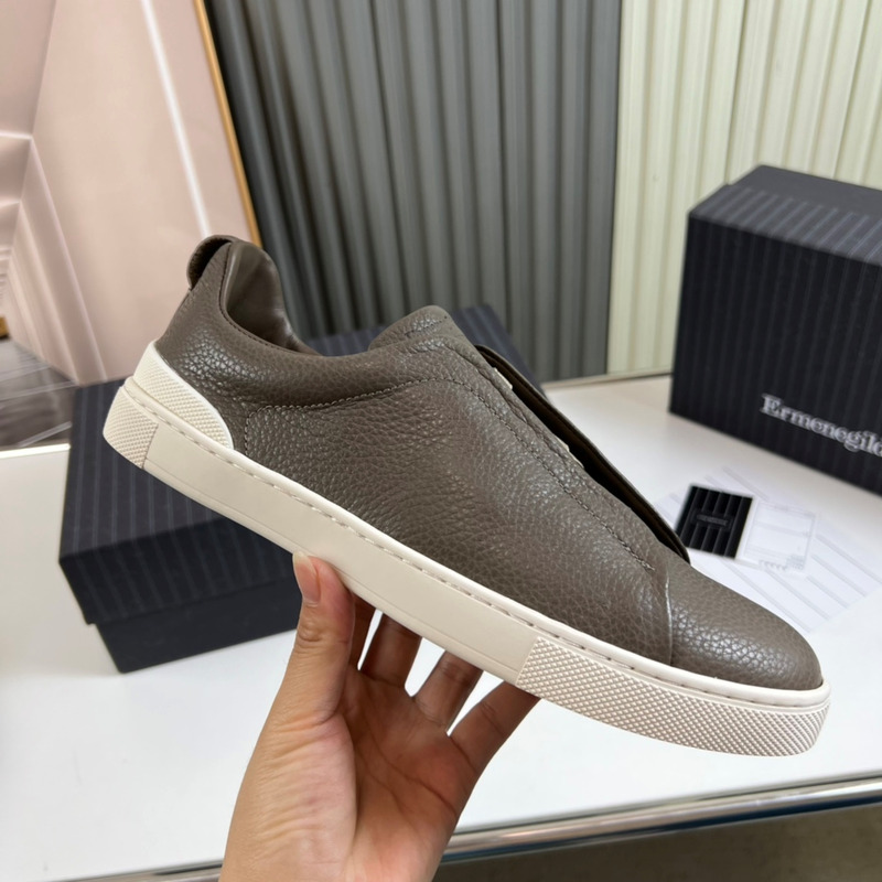 Ermenegildo Zegna Brown Deerskin Triple Stitch Low Top Sneaker