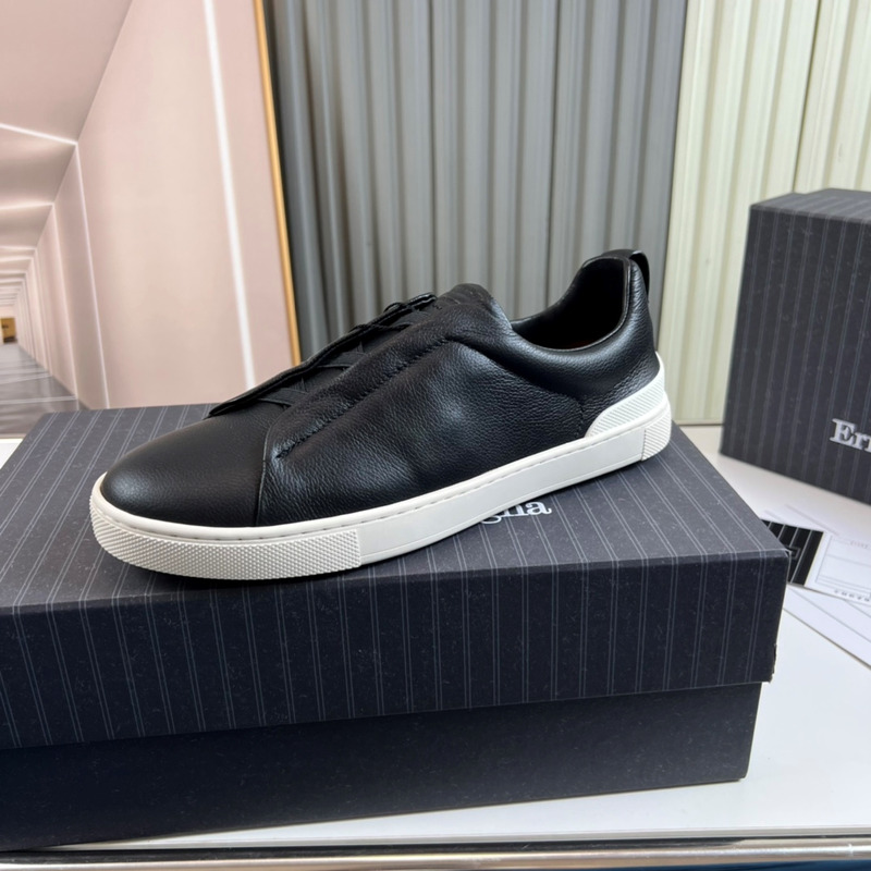 Ermenegildo Zegna Black Deerskin Triple Stitch Low Top Sneaker