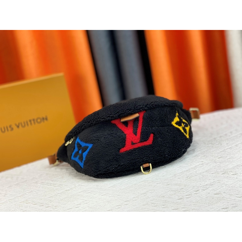 l**is V*t*n monogram shearling bumbag black with red logo