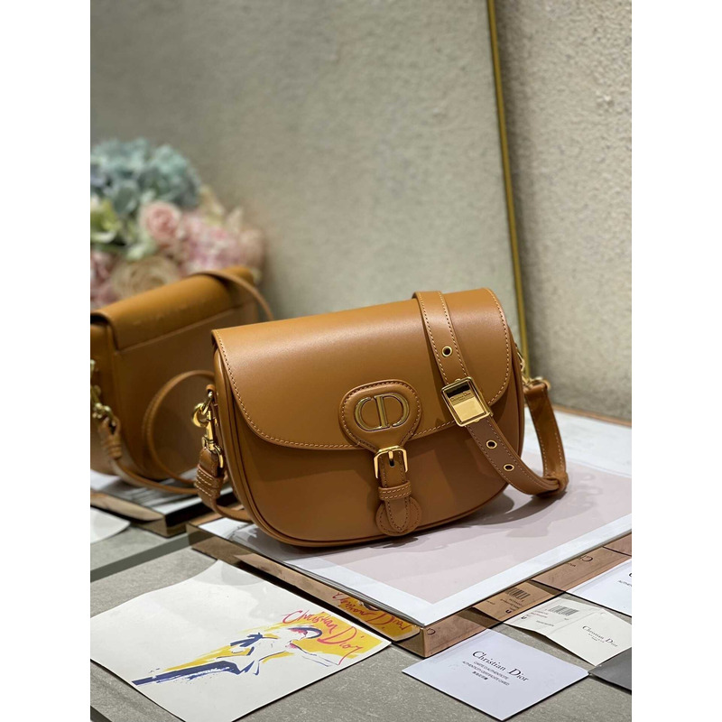 D*or bobby bag medium box calfskin brown