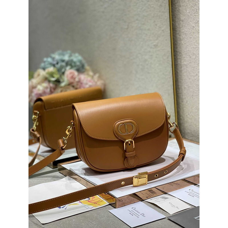 D*or bobby bag medium box calfskin brown